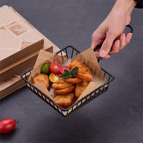 Black Wire Square Service Basket 15×15×3.4cm 2