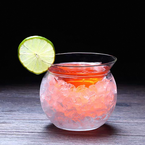 Martini Glass With Fishbowl Chiller 260ml 3